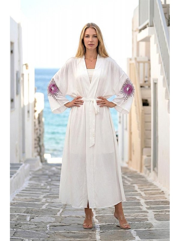 Beyaz Sırtı Ve Kolları Nakışlı Püsküllü Uzun Kimono Beyaz