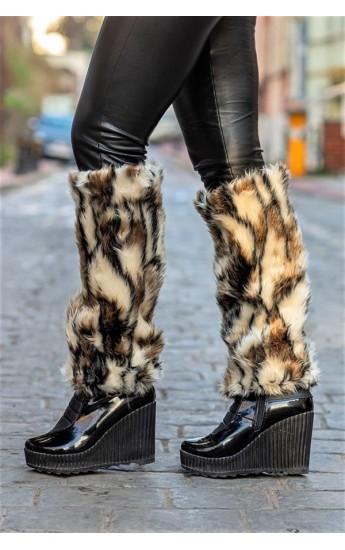 Kahverengi Bej Desenli Tüylü Peluş Tozluk Kahverengi&hellip;