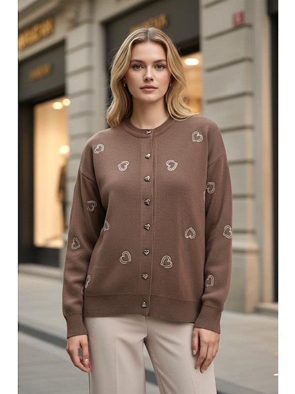 Kahverengi Kalp Nakışlı Düğmeli Triko Hırka Kahverengi